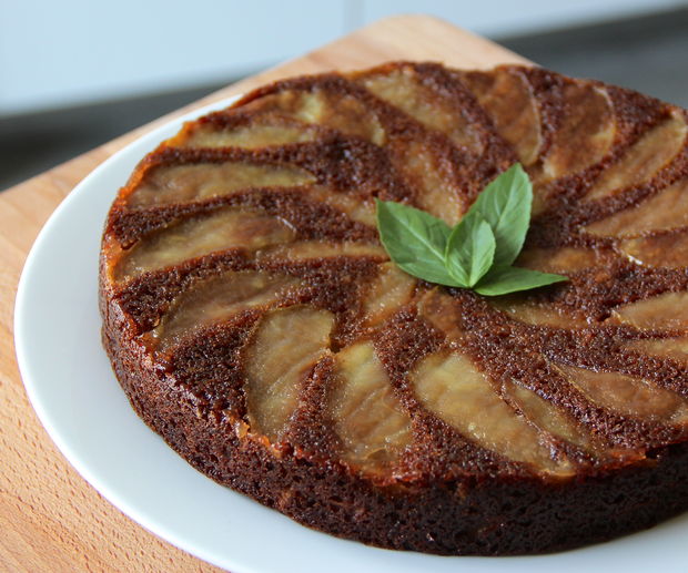 ایده آشپزی: کیک سیب ساده و خوشمزه درست کنید