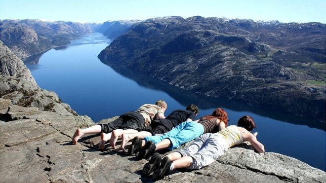 نروژ، کشوری که در آن نمی‌توانید درآمد خود را پنهان کنید